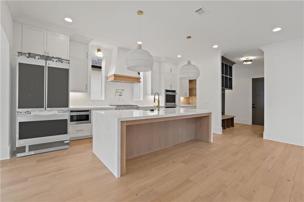 115 Chateau Place