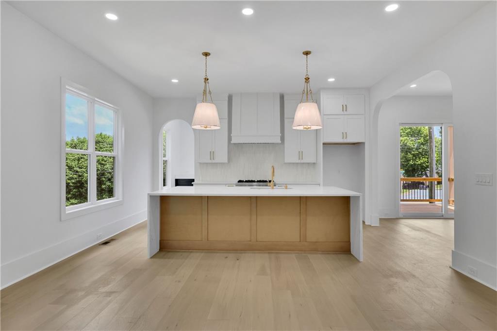 380 Hillcrest View Drive