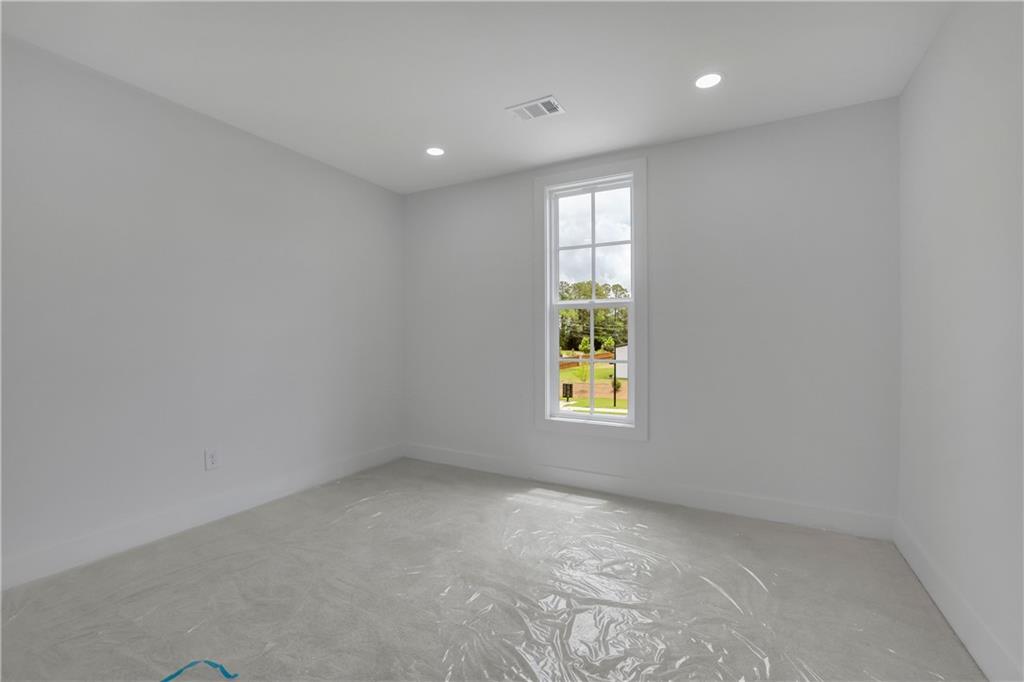 380 Hillcrest View Drive