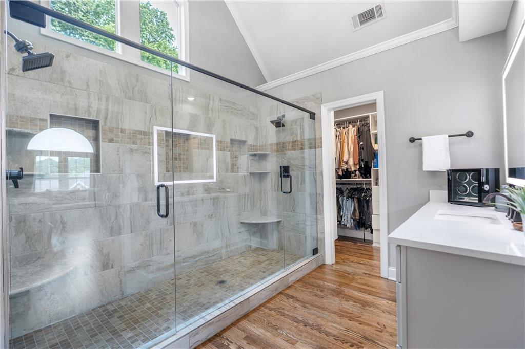 2510 Wood Creek Court