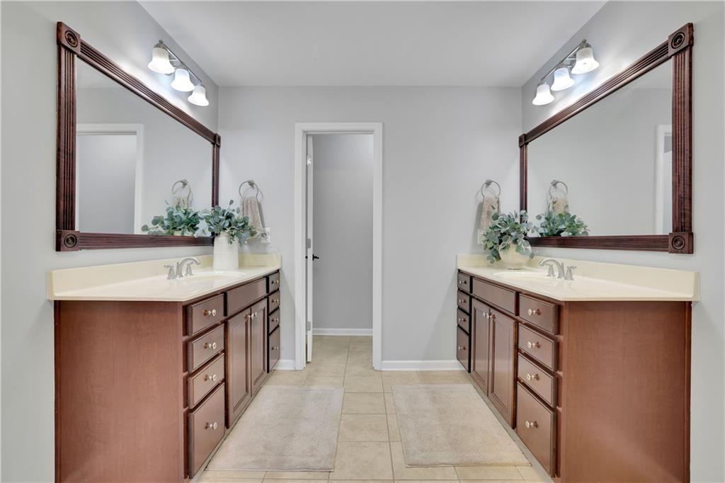 280 Woods Creek Drive