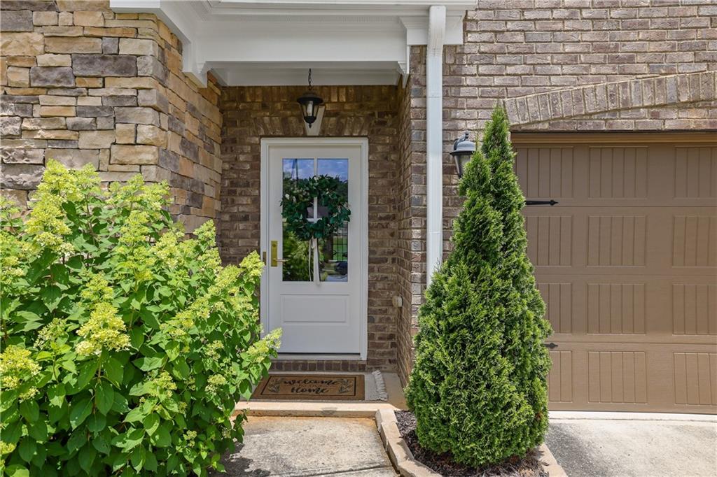 280 Woods Creek Drive