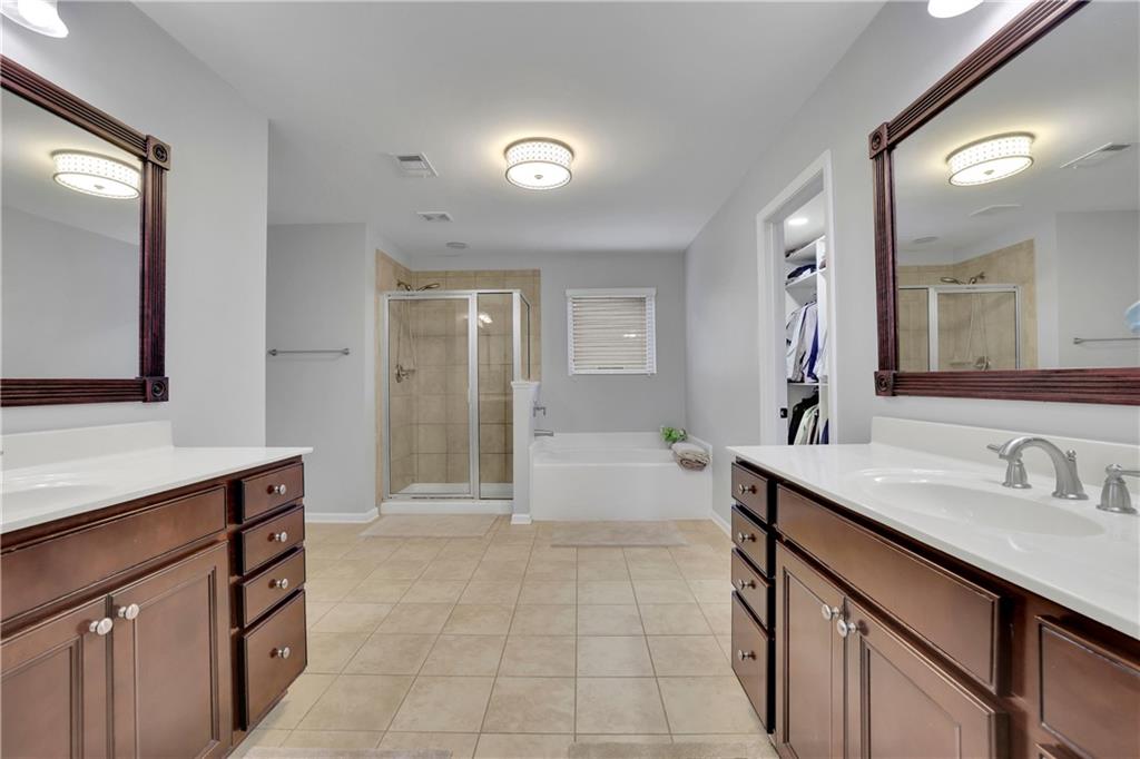 280 Woods Creek Drive