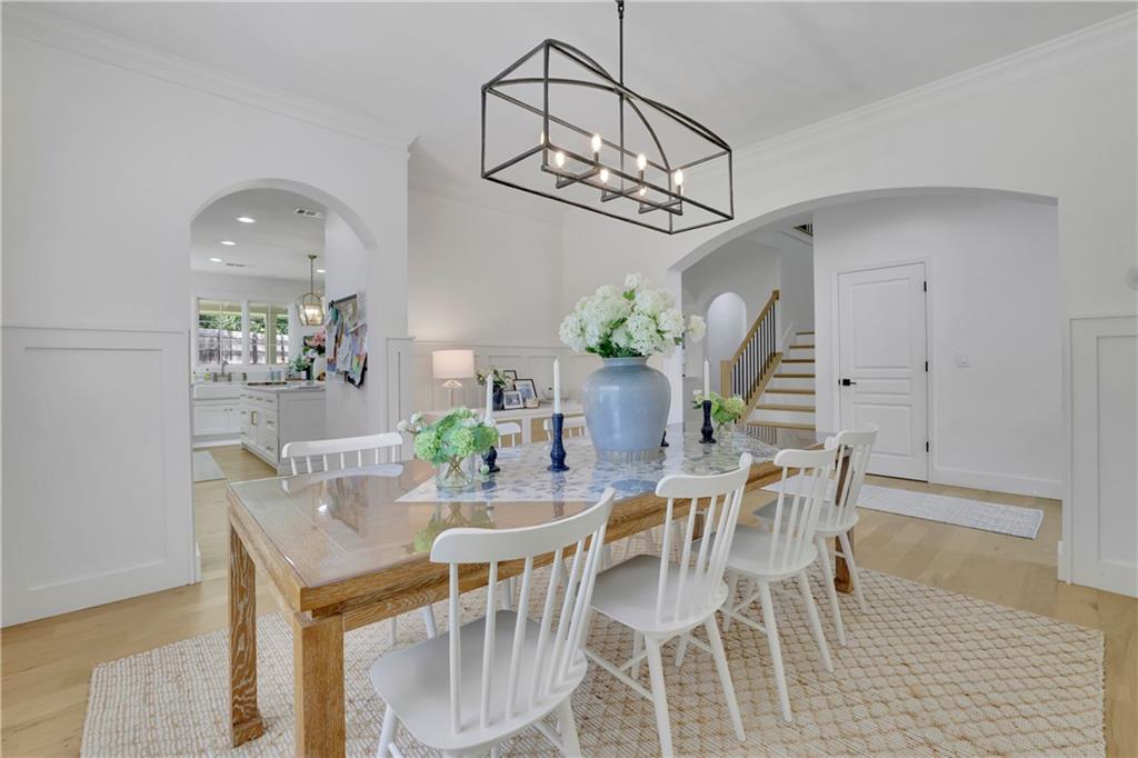 280 Woods Creek Drive