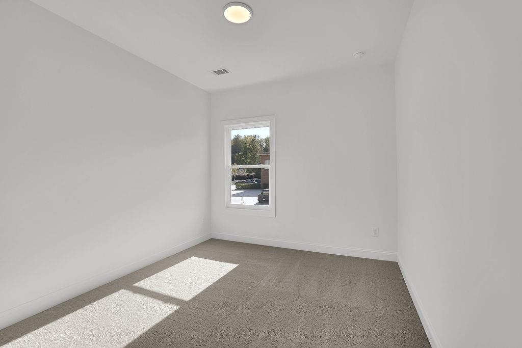 302 Heron Street Unit 17