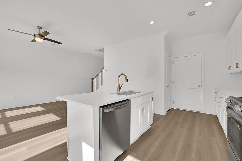 302 Heron Street Unit 17