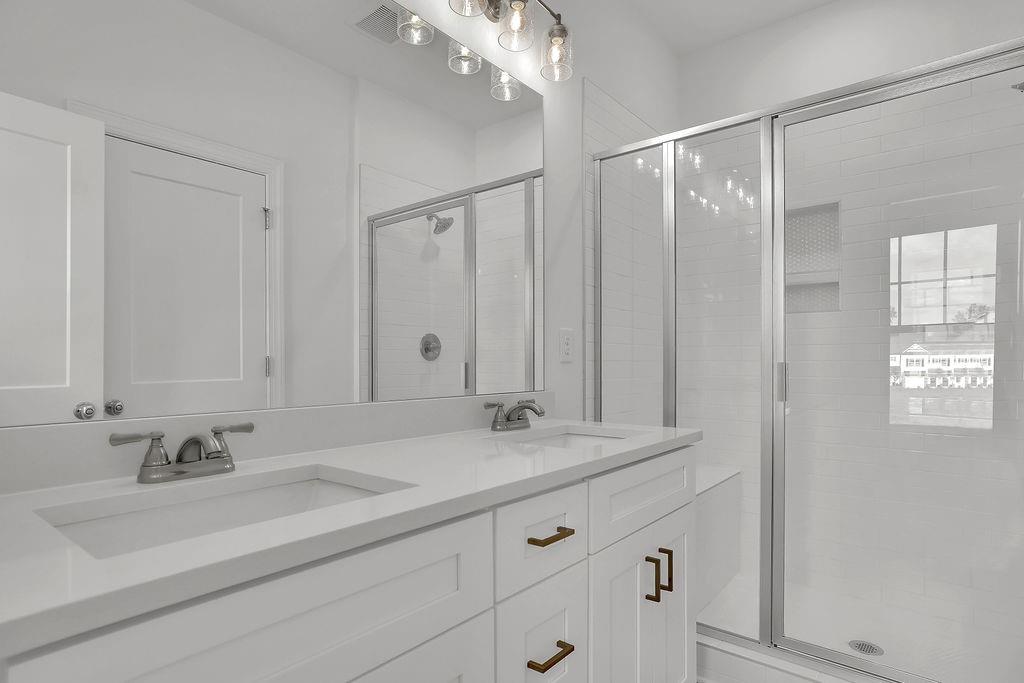 302 Heron Street Unit 17