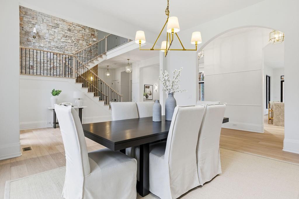 120 Wood River Court