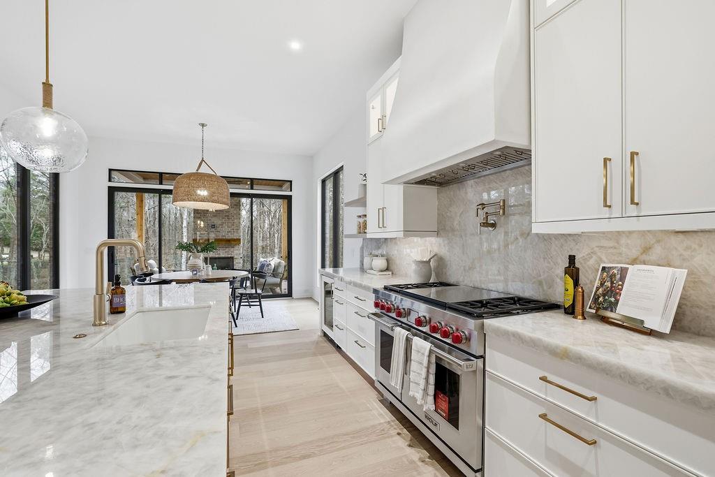 120 Wood River Court