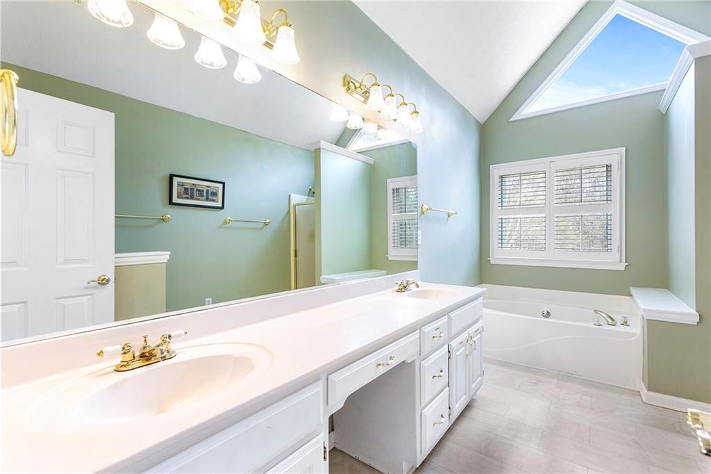 825 Harbor Bay Drive