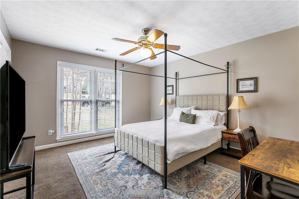 825 Harbor Bay Drive