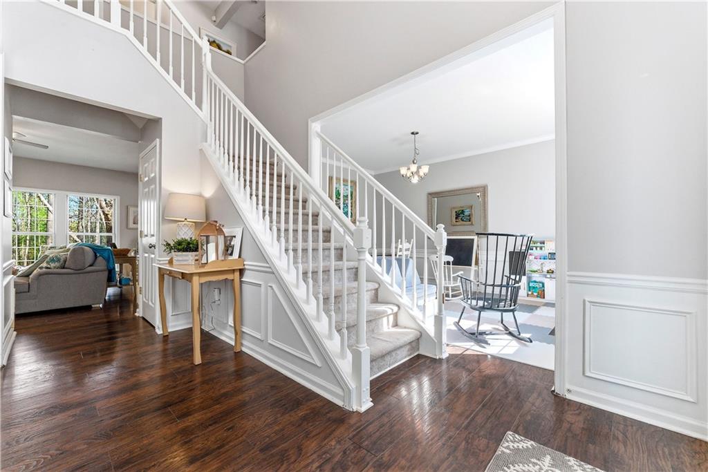 2730 Spindletop Lane NW