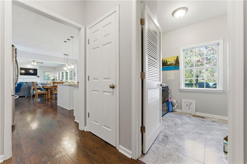 2730 Spindletop Lane NW