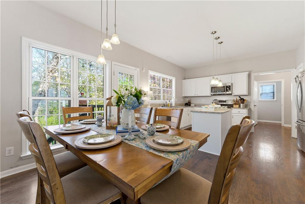 2730 Spindletop Lane NW