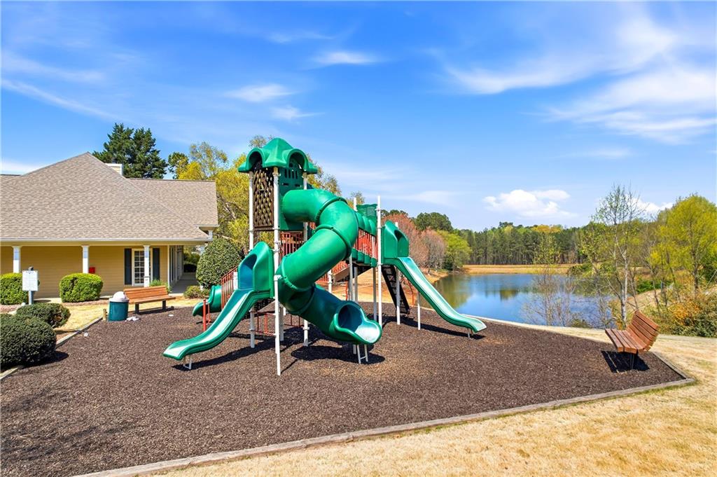 2730 Spindletop Lane NW