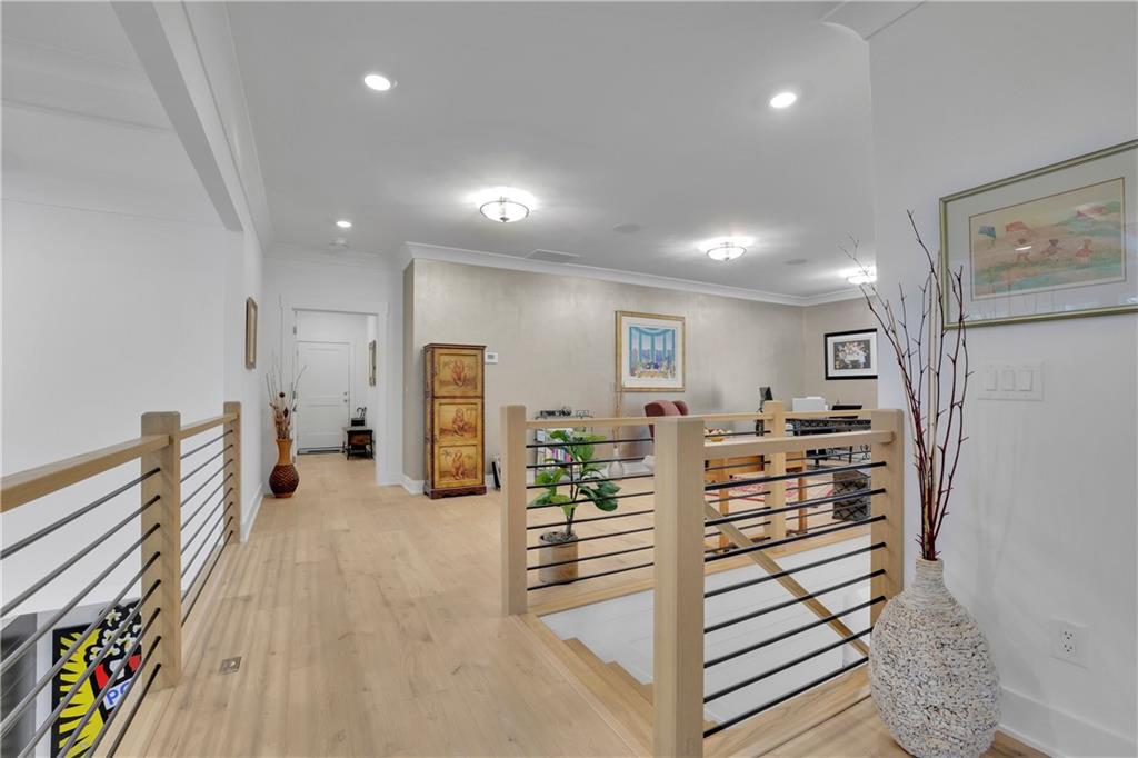 120 Chateau Place