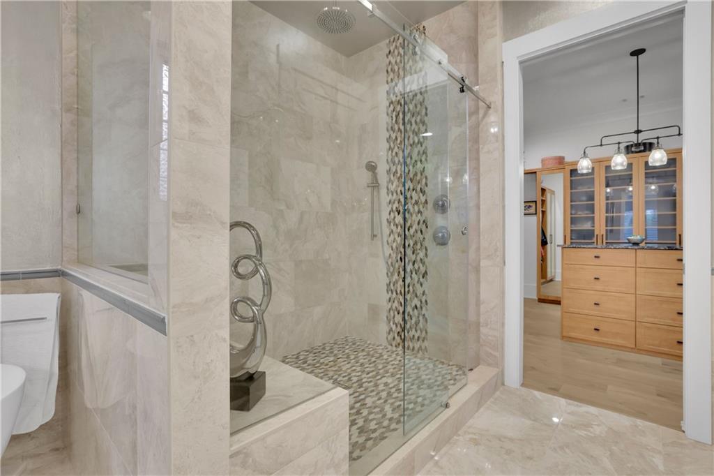 120 Chateau Place