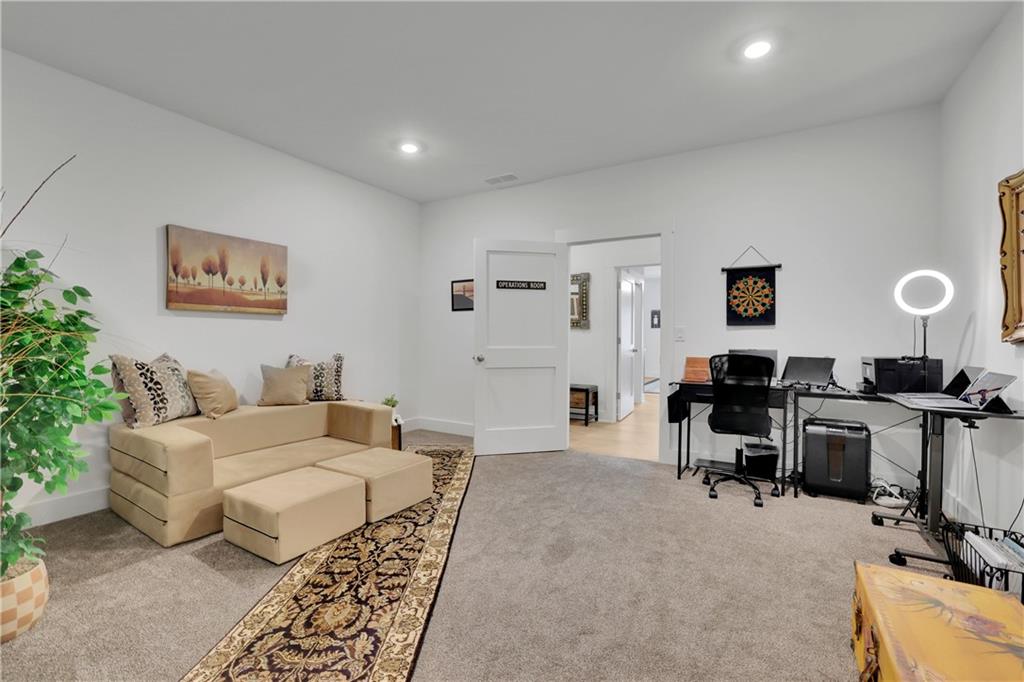 120 Chateau Place
