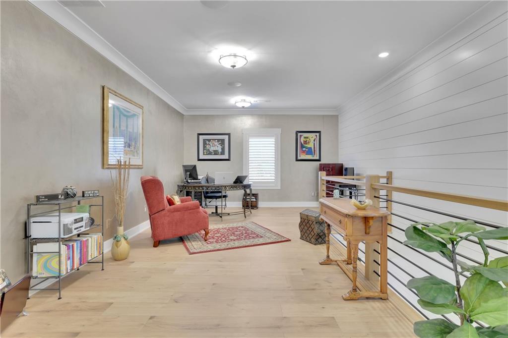 120 Chateau Place