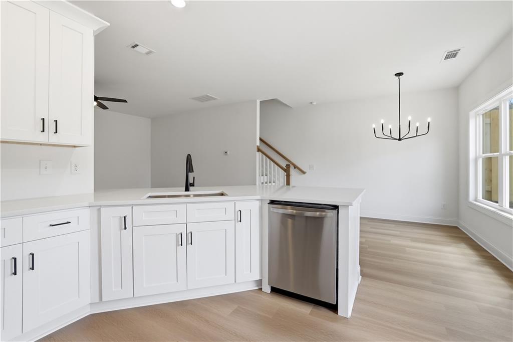 306 Heron Street Unit 16