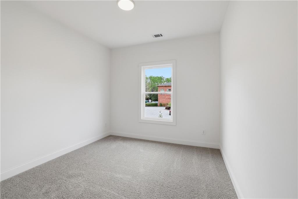 306 Heron Street Unit 16