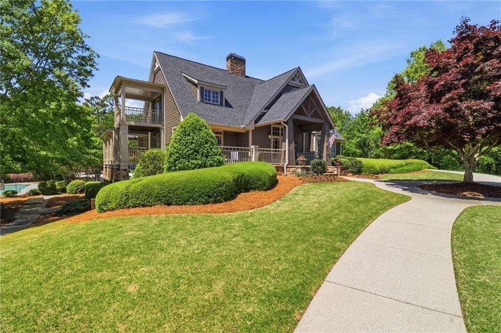 105 Greenbrier Way