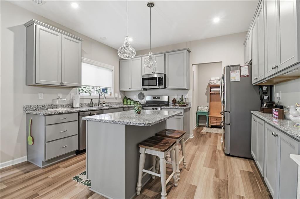 105 Greenbrier Way