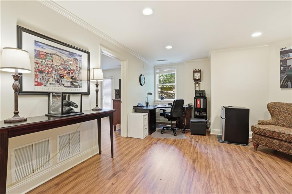 360 Coach House Lane