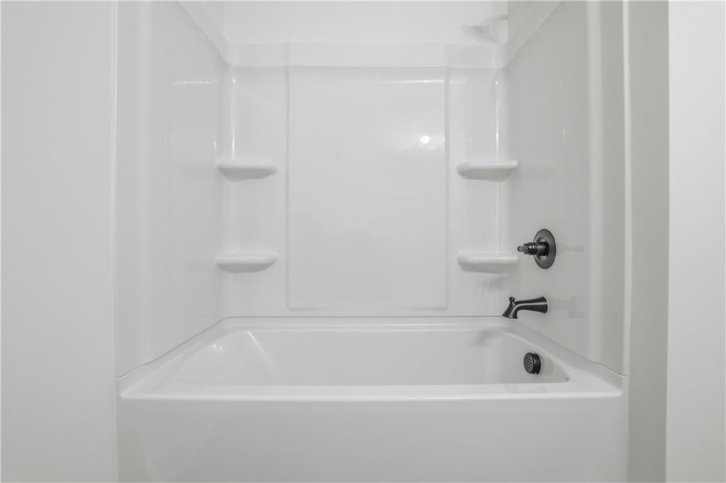 306 Heron Street Unit 16