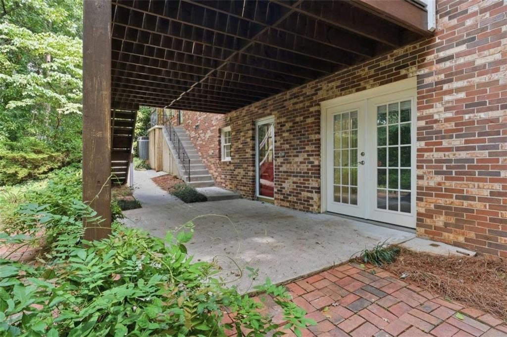 3680 Winbrooke Lane