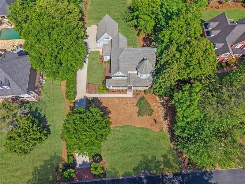 360 Coach House Lane