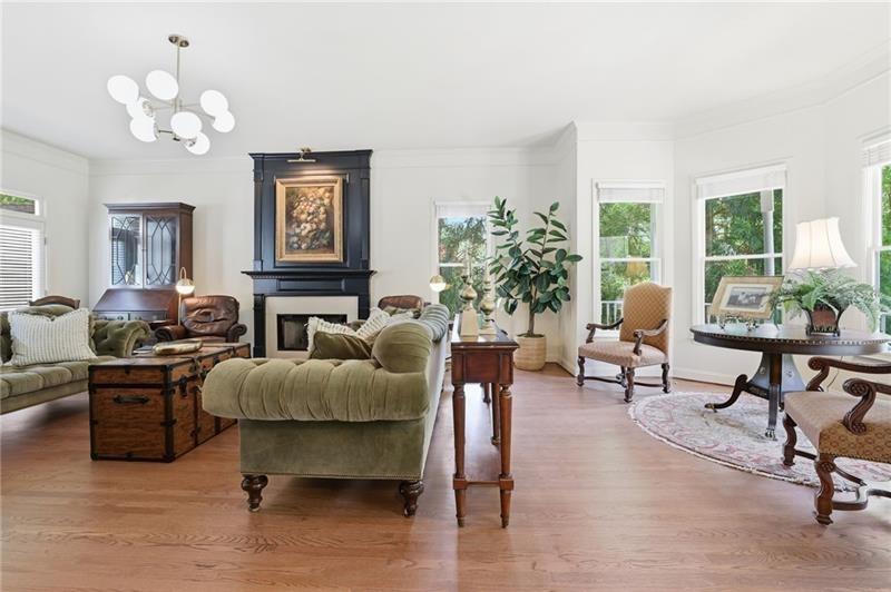 360 Coach House Lane