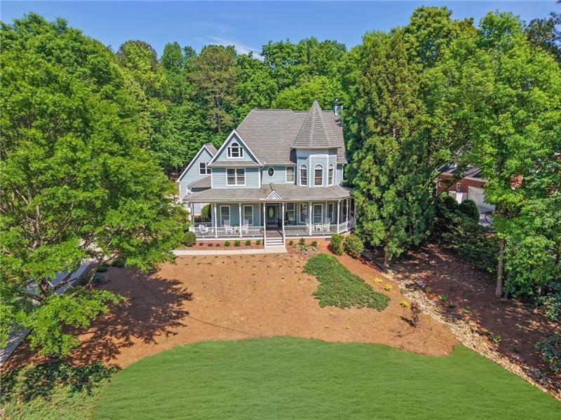 360 Coach House Lane