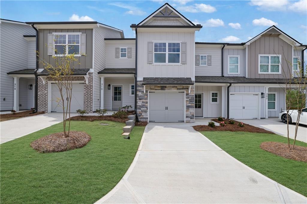 306 Heron Street, Unit #16