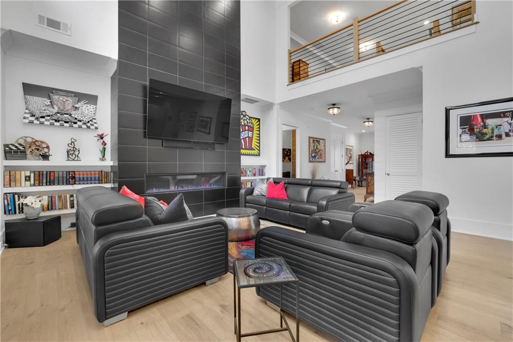 120 Chateau Place