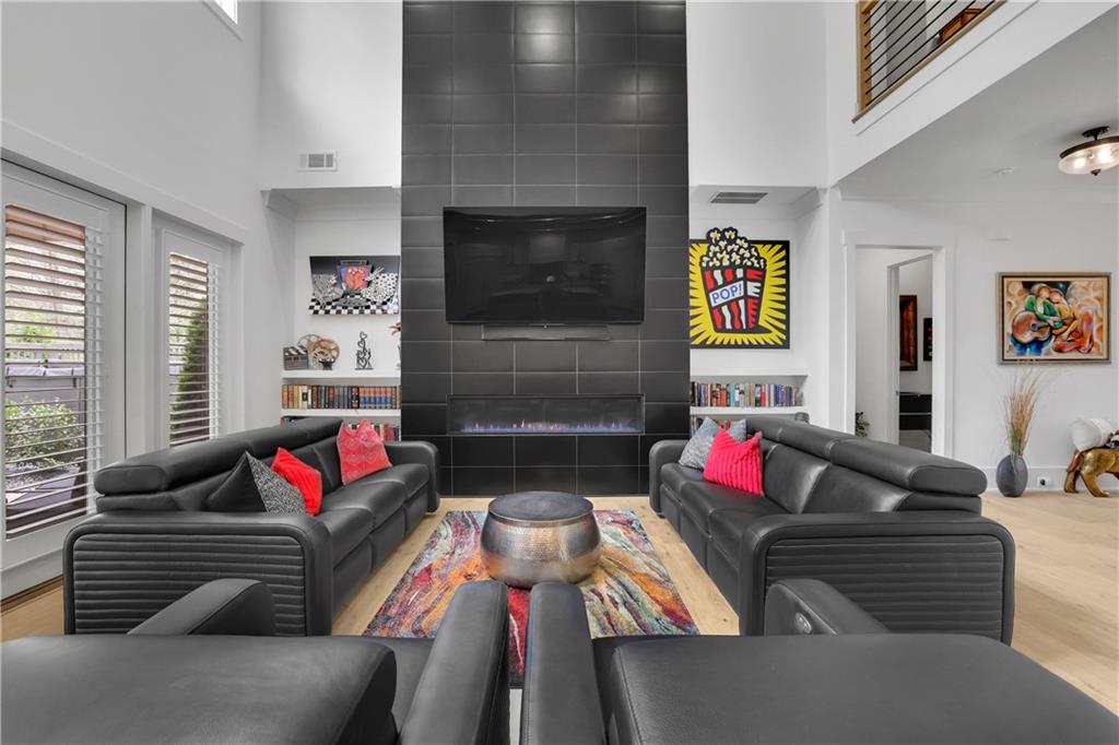 120 Chateau Place