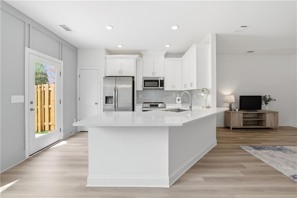 306 Heron Street Unit 16