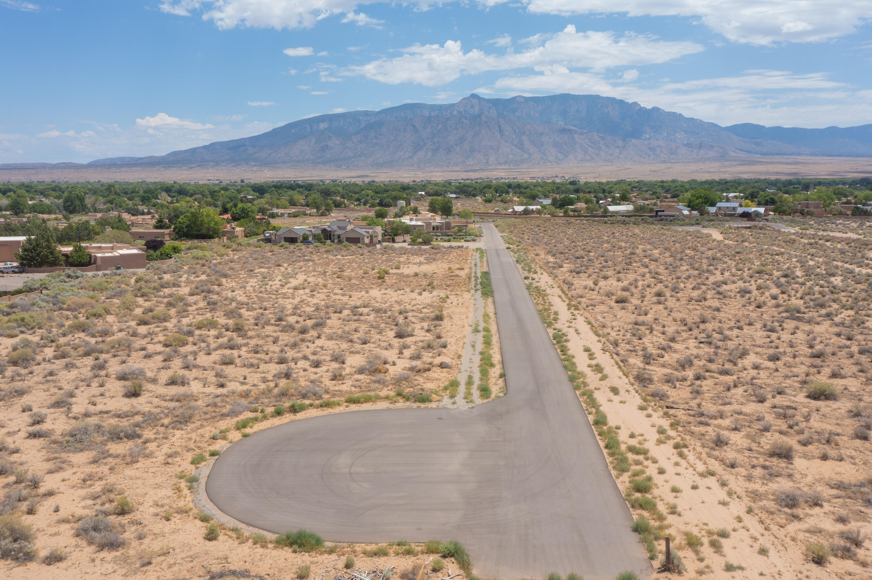 12c Desert Luna