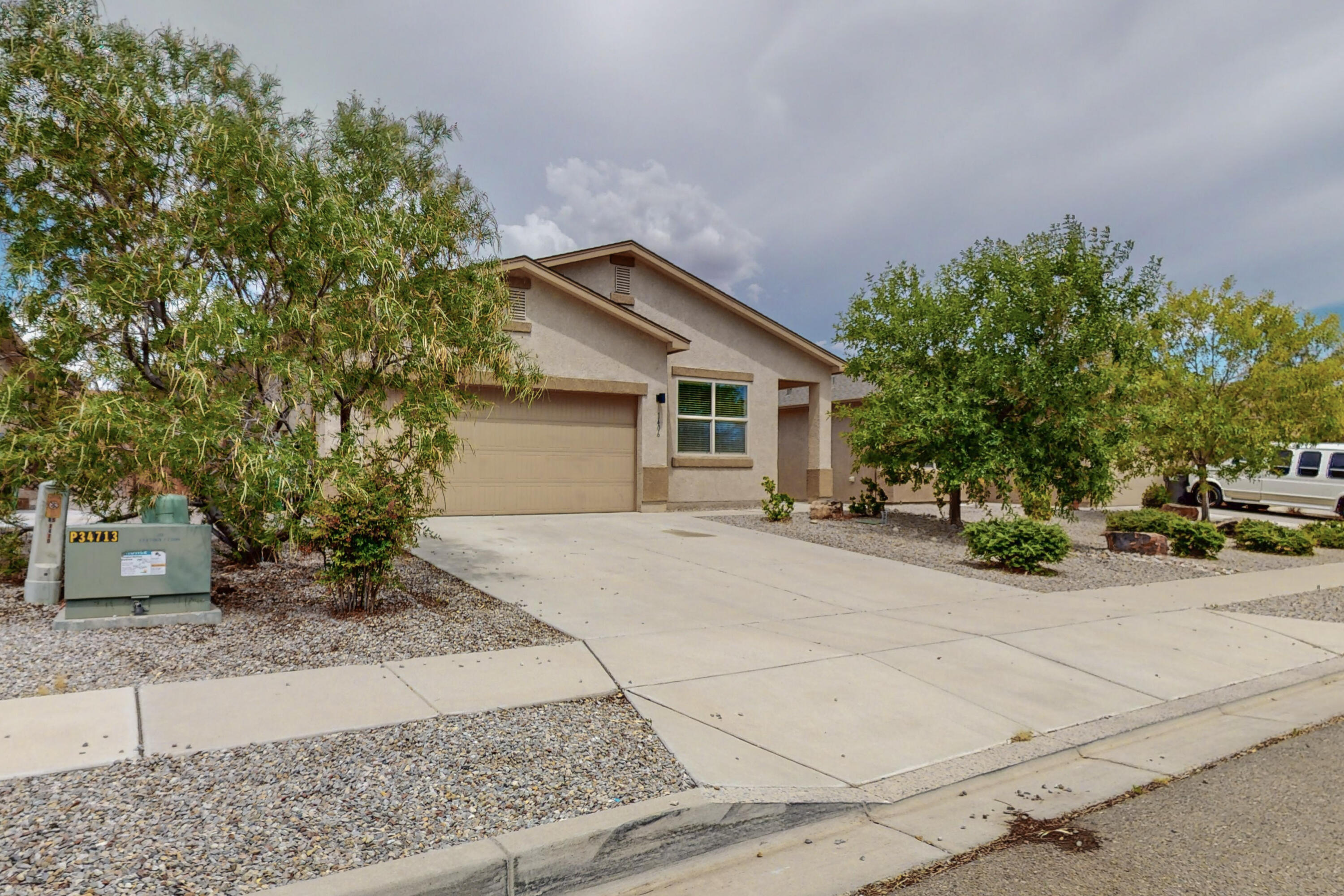 1406 Blue Sky Loop NE