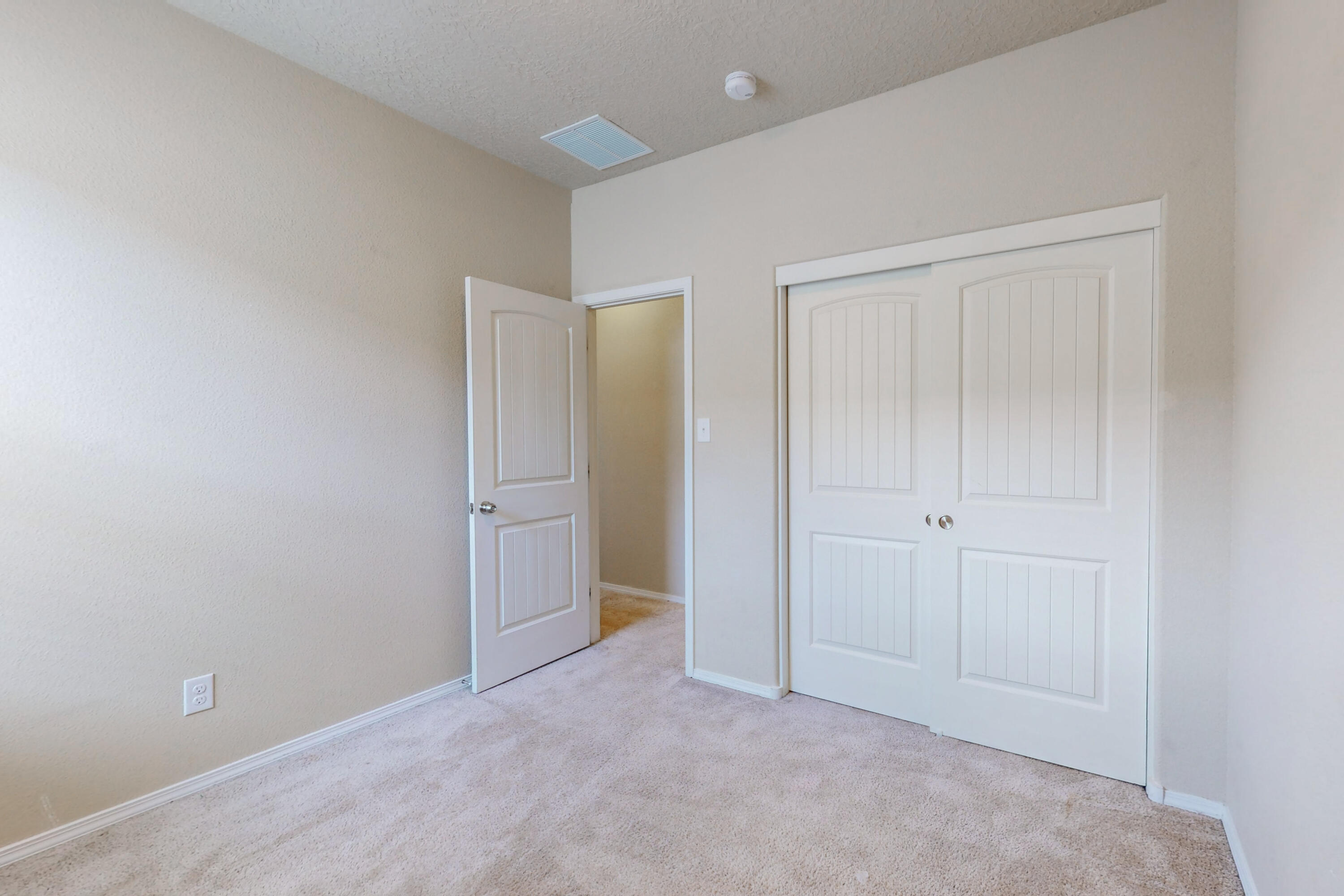 1406 Blue Sky Loop NE