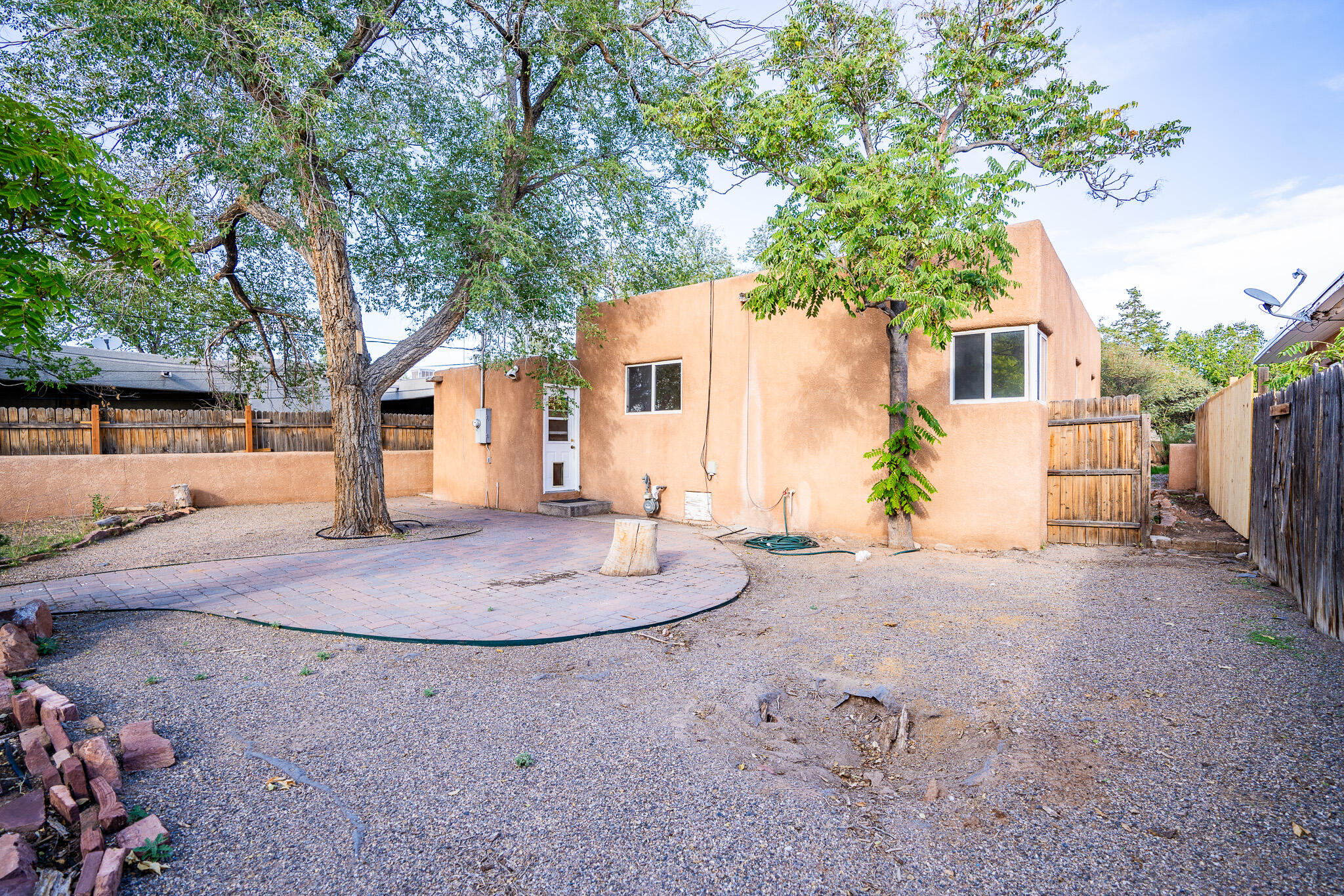 503 Vassar Drive SE