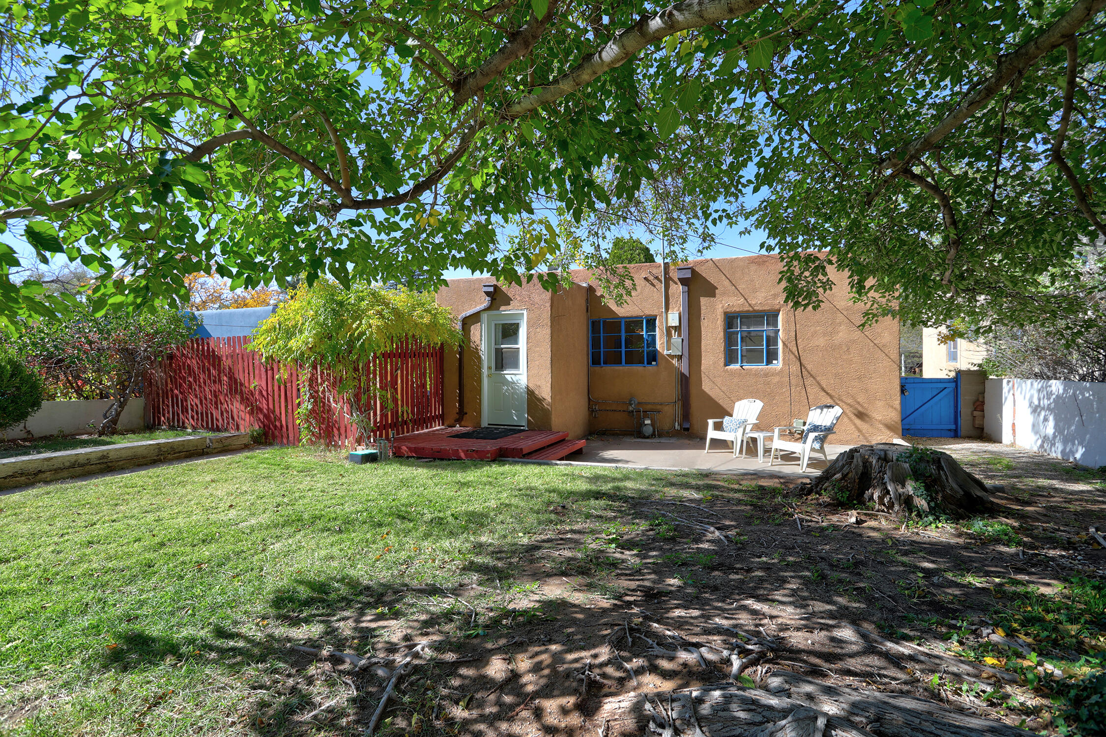 408 Carlisle Boulevard SE