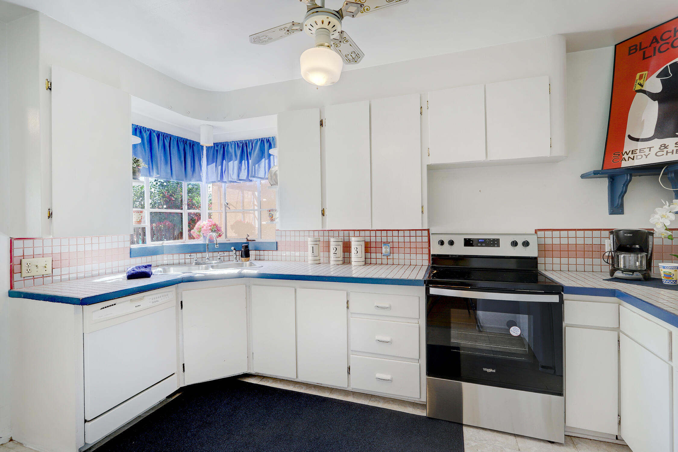 408 Carlisle Boulevard SE