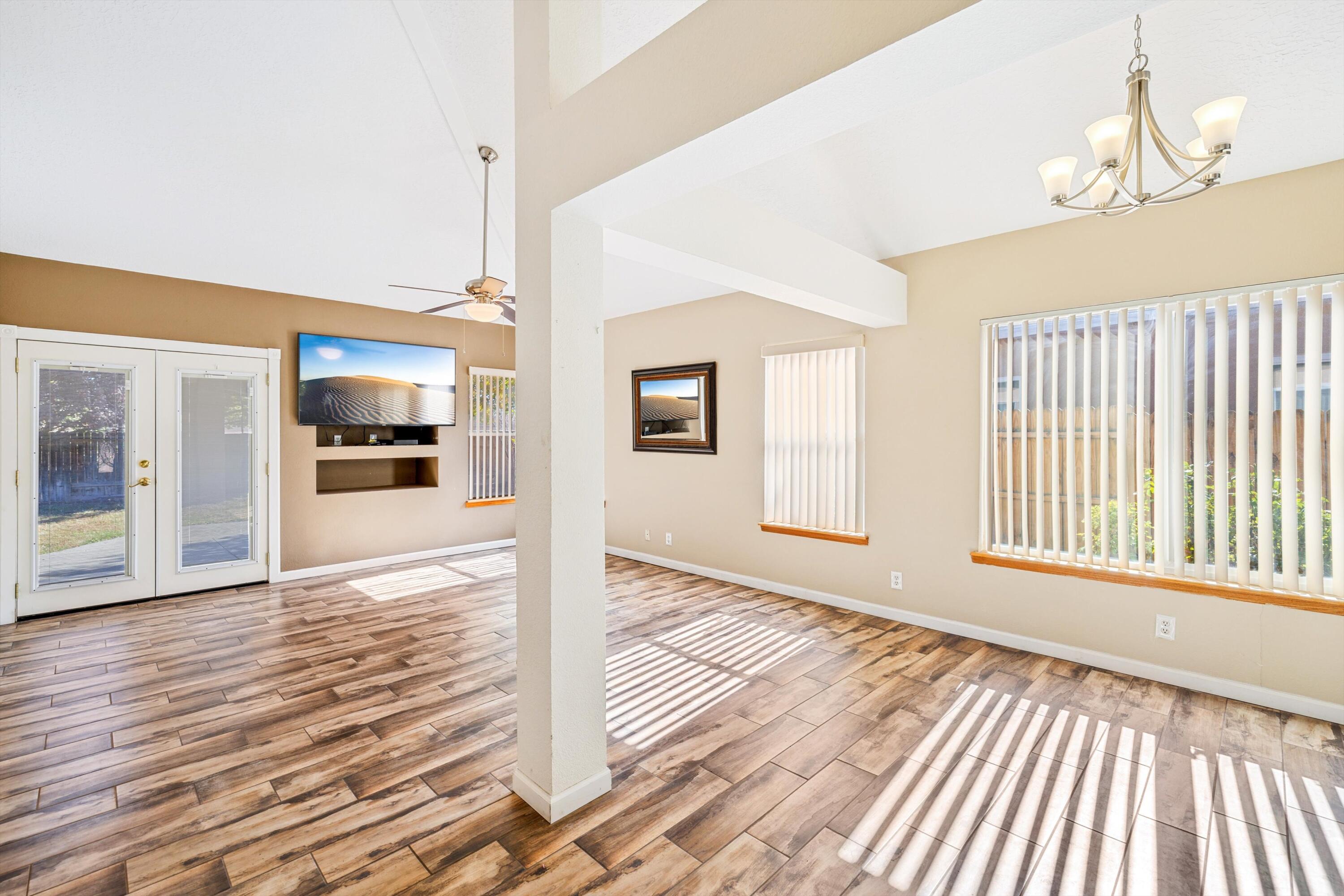 4219 Rancho Alegre Road NW