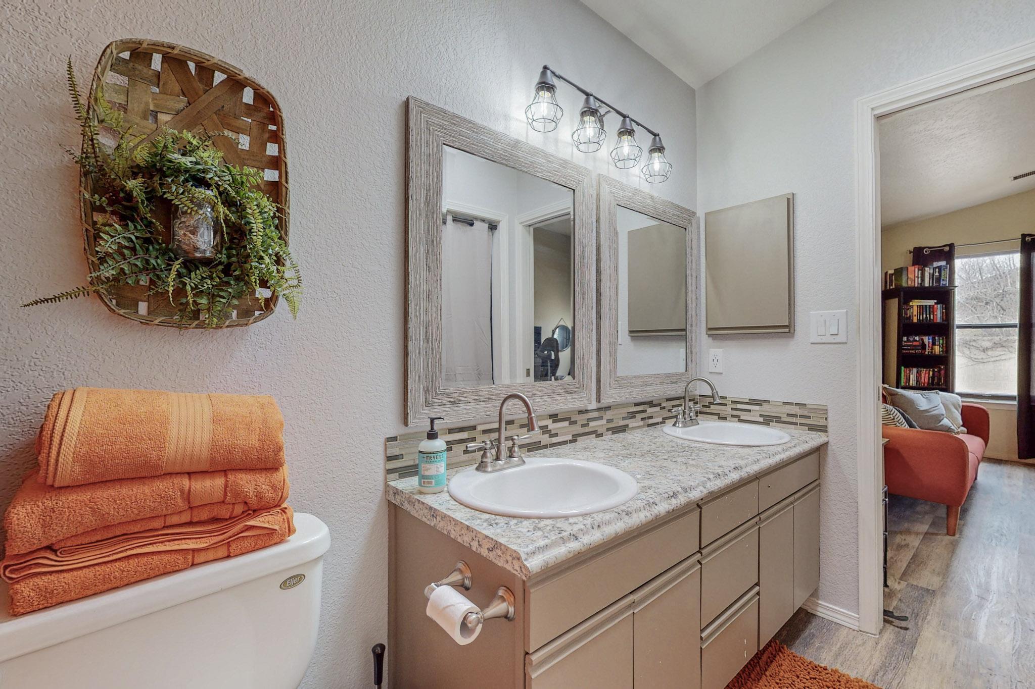 509 Seward Park Avenue NE