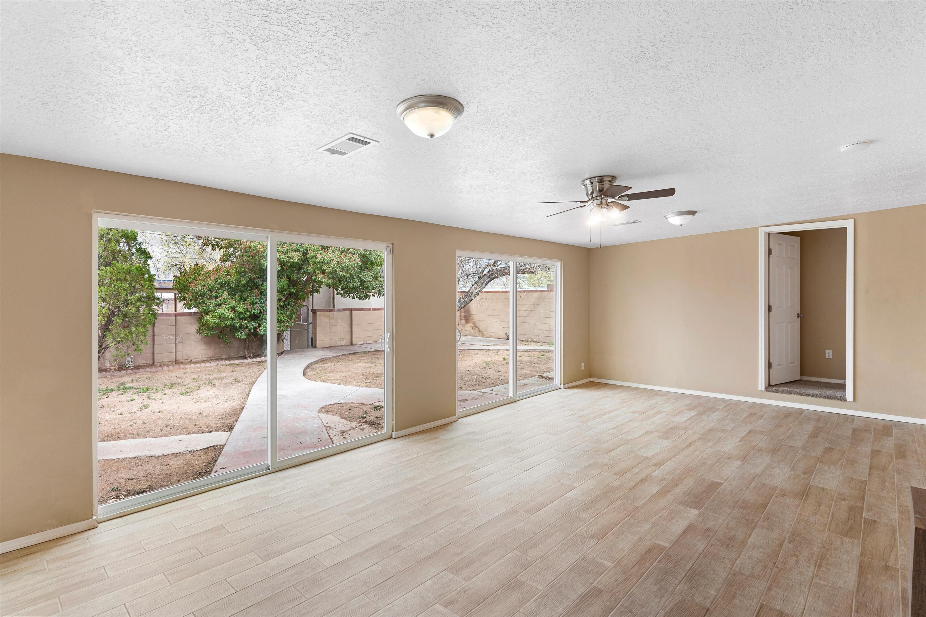 2523 Cardenas Drive NE