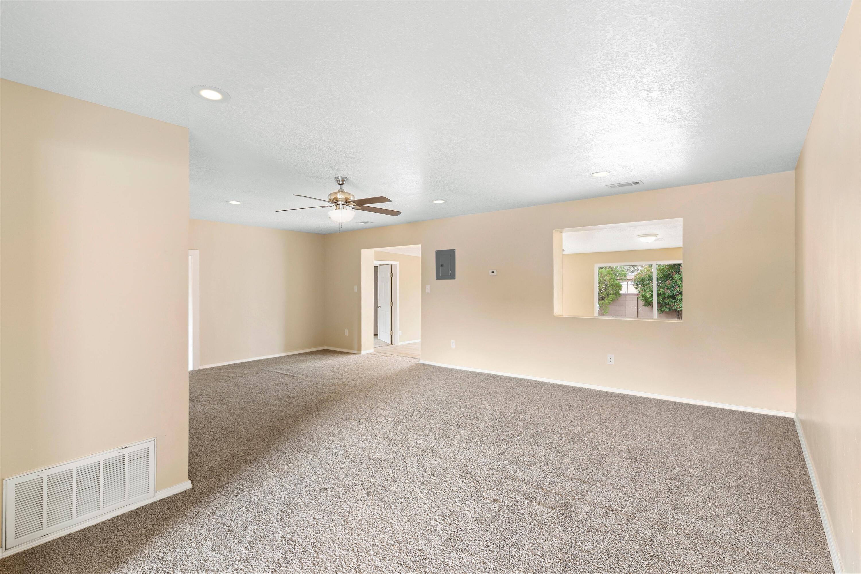 2523 Cardenas Drive NE