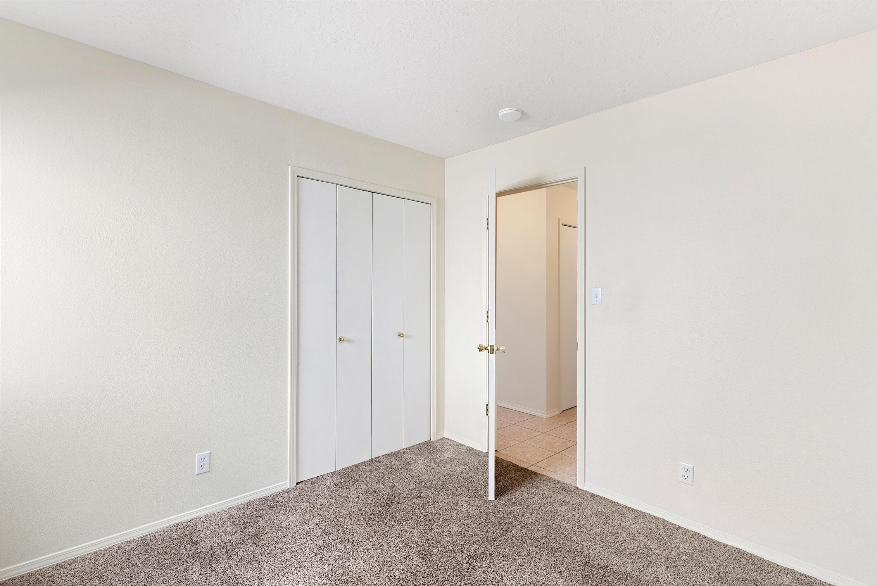 3004 Taos Meadows Drive NE