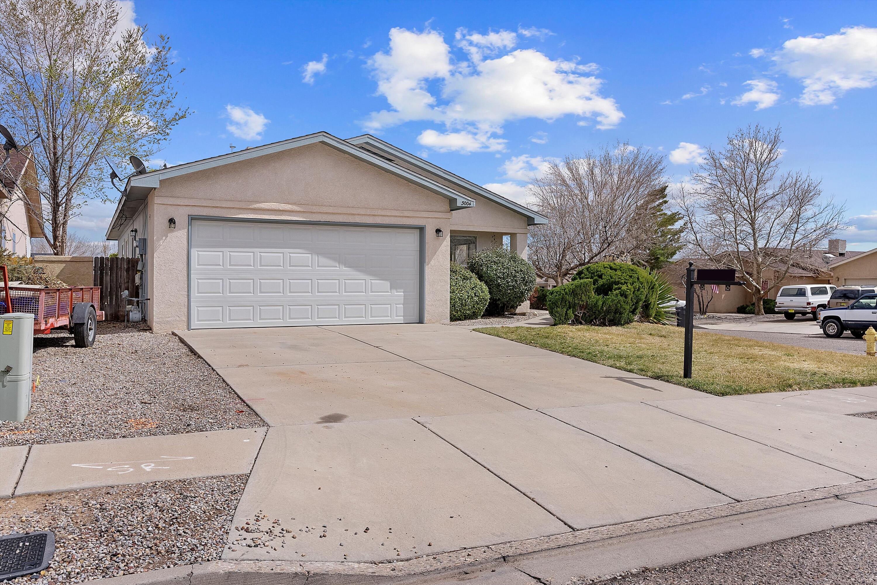 3004 Taos Meadows Drive NE