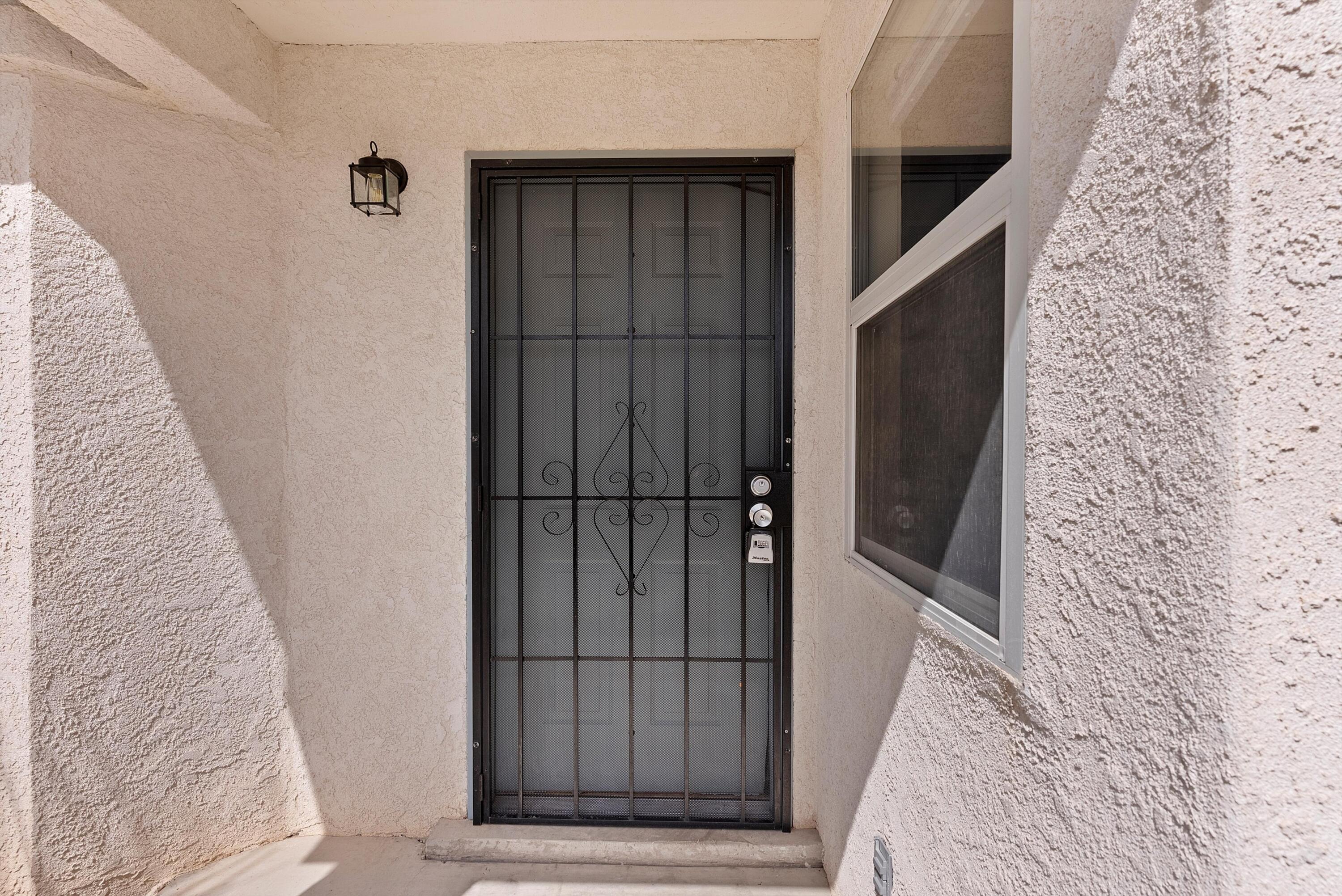 3004 Taos Meadows Drive NE